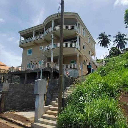 Apartamento Ark Royal Of The Caribbean Arnos Vale Exterior foto